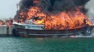 İran donanmasının gəmisində yanğın: Yaralılar var 