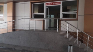 Binadan yıxılan 3 yaşlı uşaq  vəfat edib - Ucarda 