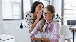 Sonsuz yalan danışırlar: Xroniki yalançıların 11 vərdişi 