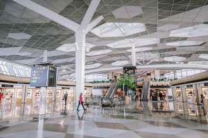 Heydər Əliyev Beynəlxalq Aeroportu 900 min sərnişinə xidmət göstərib