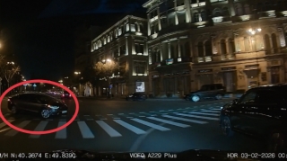 В Баку водитель проигнорировал дорожный знак — ВИДЕО 