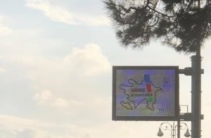 Prezidentin "Qarabağ Azərbaycandır!" şüarı Bakı küçələrini bəzədi - FOTO