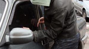 Avtomobil qaçıran Kürdəmir sakini saxlanılıb - Bakıda