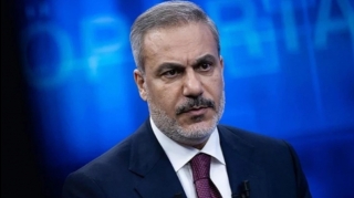 Hakan Fidan bir sıra həmkarı ilə telefon danışığı aparıb - Son hadisələrlə bağlı 