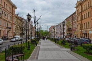 Avtomobil dayanacağı ABŞ diplomatlarının əlindən alındı   