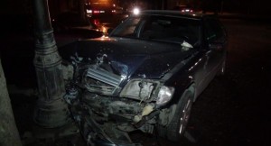 Gəncədə 2 avtomobil toqquşdu, xəsarət alan var