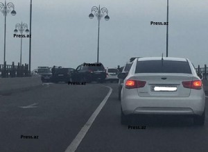 Nəsimi rayonunda avtoqəza baş verib - FOTO