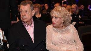 İçkili halda qəza törədən xalq artistinin arvadının başı dərddədir