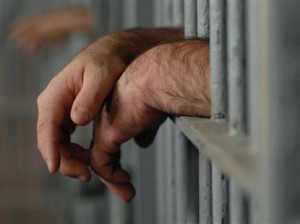 Məhkumlar 2,2 milyon manata yaxın maddi ziyan ödəyib