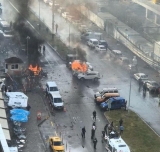 Avtomobil partladıldı: 2 ölü, 10 yaralı - FOTO+VİDEO