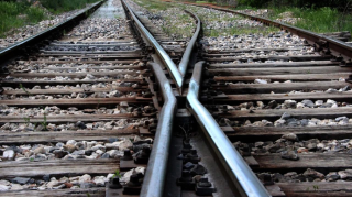 Gürcüstanda dəmir yolu ilə daxili sərnişindaşımalar azaldı 