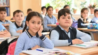 "Məktəb sosial yarış meydanı olmaqdan çıxır" - EKSPERT QƏRARI DƏSTƏKLƏDİ 
