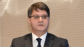Nazir İlham Nəsirovu vəzifəsindən azad etdi 