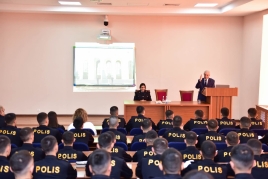 Polis Akademiyasında yeni mərhələ; kursantlara ixtisaslaşmlış mütəxəsisslər dərs keçir - FOTOSESSİYA 