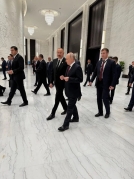 İlham Əliyev Bişkekdə Vladimir Putin ilə söhbət etdi - FOTOLAR