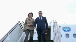 Sadır Japarov Azərbaycana səfərə gəlib  - FOTO