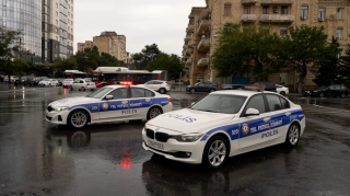 Yağışlı havada polis zəruri təhlükəsizlik tədbirlərini belə həyata keçirir - FOTO - VİDEO