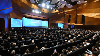 “ÜDM-in 70 faizdən çoxu qeyri-neft sektorunun payına düşür” - Prezident 