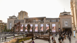 “28 Mall”un qarşısında skuterdən yıxılmışdı; ÖLDÜ 