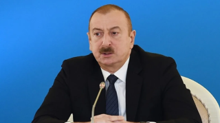 "Bəzi ölkələrdən fərqli olaraq bizə əfsanə yaratmaq lazım deyil" - Prezident 