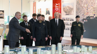 Prezident Ramzan Kadırovla “Ağ Şəhər”də - FOTO