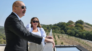 Prezident və xanımı “Meysari Grand Hotel & SPA” kompleksinin açılışında - FOTOLAR  - YENİLƏNİB