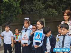 Yol polisi məktəblərdə uşaqlara qaydaları belə öyrədir - FOTOLAR 