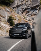 İlk hibrid mühərrikli “Toyota Land Cruiser 300” - İndi Azərbaycanda satışdadır - FOTOLAR