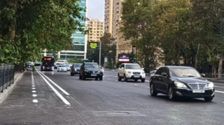 Paytaxtın mərkəzi küçələrindən birində parklanma ləğv olunub? - AÇIQLAMA  - FOTO - VİDEO