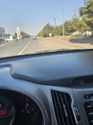 Sumqayıtın mərkəzi küçəsində vəziyyət; yolda çuxurlar var, amma xətləmə işi görülüb - FOTO 