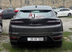 99-AV-999 nömrəli "Lamborghini" saxlanıldı - Avtoxuliqanlığın özəl görüntüləri - VİDEO 