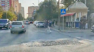 Xırdalanda yolu qazıb yarımçıq qoydular – Sürücülər çətinlik çəkir   - VİDEO