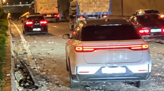 Серьёзное ДТП в Баку: автомобиль превратился в груду металла - ВИДЕО
