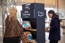 Sumqayıt Dəmiryol Vağzalında da “Kitab Dayanacağı” istifadəyə verildi  - FOTO