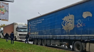 Azərbaycan Ukraynaya 1.5 milyon dollarlıq yardım göndərdi - FOTO