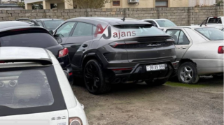 99-AV-999 nömrəli "Lamborghini" saxlanıldı – Avtoxuliqanlıq hərəkətlərinin özəl görüntüləri - VİDEO