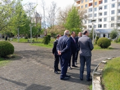 Lənkəranda parkda işlədilər fəhlələrin maaşı verilmədi: Şirkət cərimələndi  - FOTO