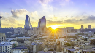 Sabah 35 dərəcə isti olacaq, güclü külək əsəcək 