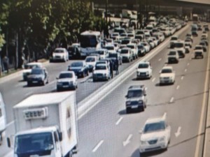 Bakının Heydər Əliyev prospektində yol qəzası baş verib - FOTO