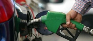  Bu gecədən etibarən benzinin qiyməti ucuzlaşacaq
