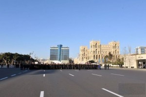 İlham Əliyev “Xocalı yürüşü”ndə iştirak edir – FOTO