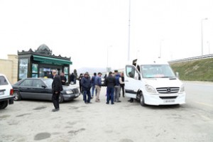 Bakıda avtokassada bilet satışına suni maneə yaradılıb - VİDEO