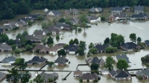 Daşqınlara görə 14 mindən çox insan təxliyə edildi