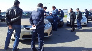 Polis pinti geyinənləri paytaxta buraxmır - FOTOLAR