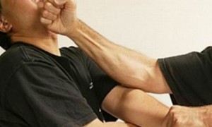 65 yaşlı kişi qardaşı tərəfindən döyülüb - Cəlilabadda