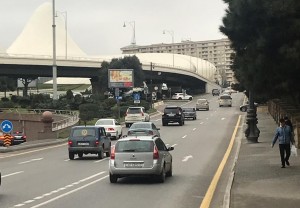 Bakıda yolun təmirə bağlanması təxirə salındı - YENİLƏNİB