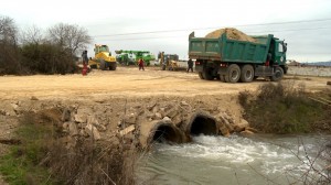 İki qəsəbə və 3 kəndi əhatə edən yollar yenidən qurulur – FOTO + VİDEO