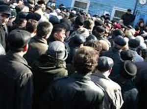 “Ford” zavodunun işçiləri tətil edir