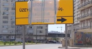 Sürücülərin DİQQƏTİNƏ: Bu lövhə sizi də çaşdıra bilər - VİDEO