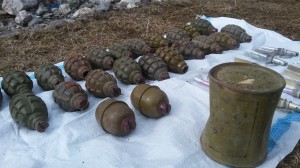 Daşkəsəndə döyüşə yararlı əl qumbaralari tapılıb - FOTO